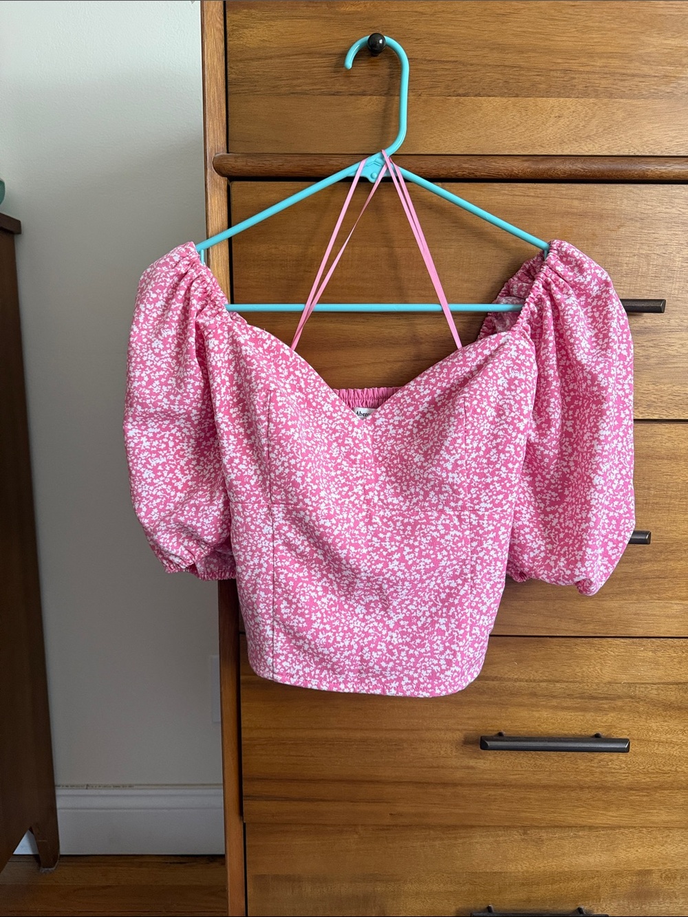 Abercrombie Corset Puff Sleeve Top